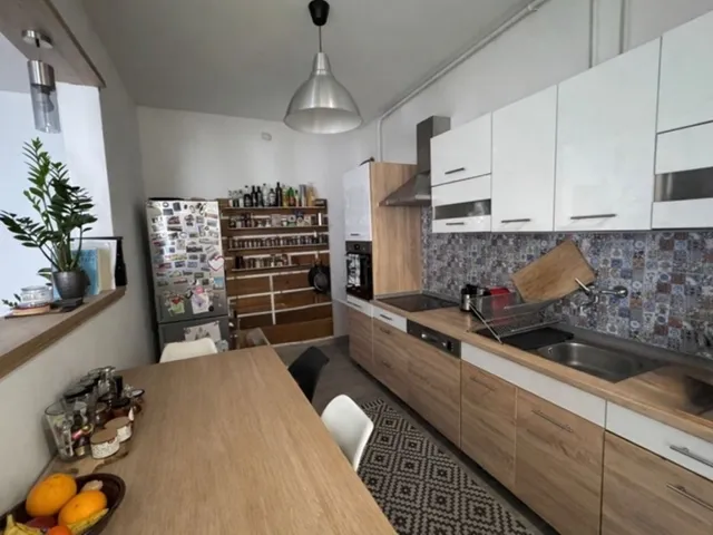 Eladó lakás Pécs, Patacs 100 nm