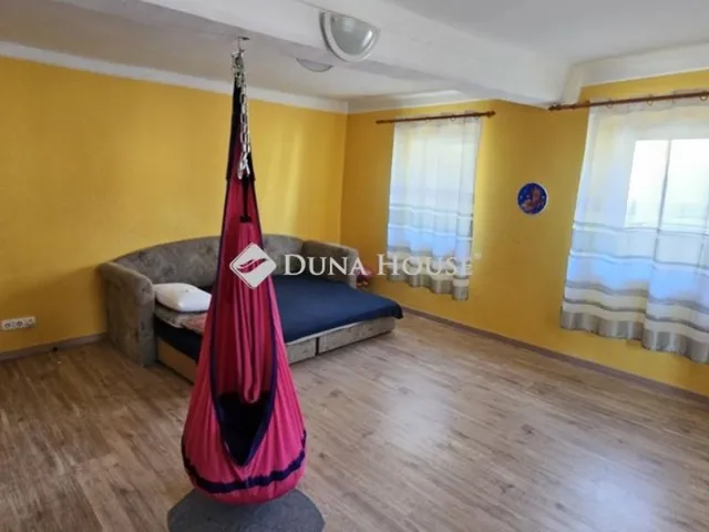 Eladó ház Véménd 80 nm