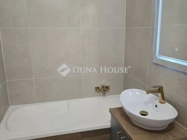 Eladó lakás Pécs 39 nm