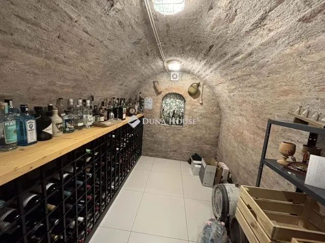 Eladó ház Pécs, Makár 100 nm