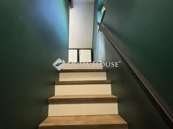 Eladó ház Pécs, Makár 100 nm