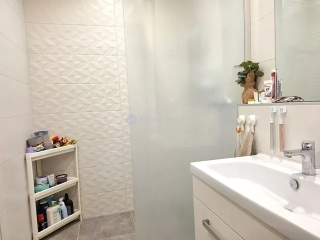 Eladó lakás Pécs, Kertváros 59 nm