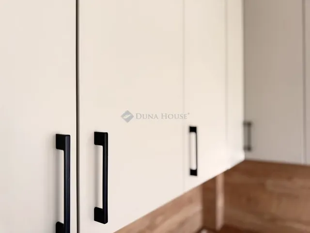 Eladó lakás Pécs, Kertváros 50 nm