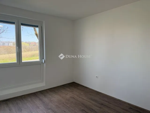 Eladó lakás Pécs, Kertváros 50 nm