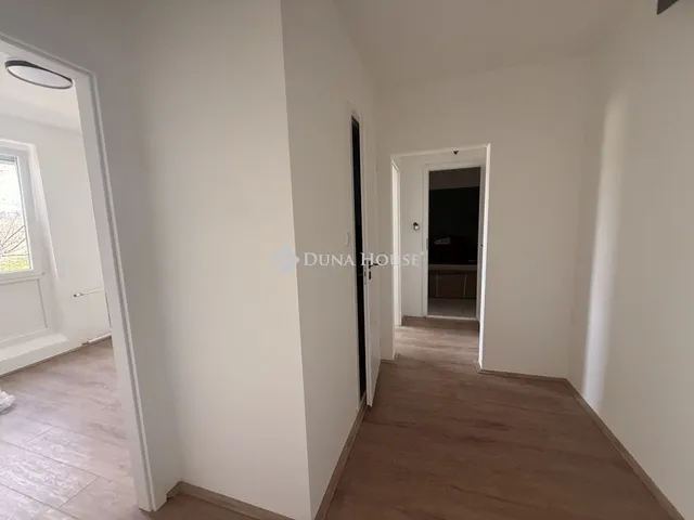 Eladó lakás Pécs, Kertváros 50 nm