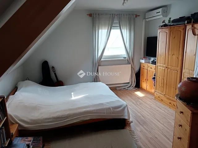 Eladó ház Pécs, Újhegy 140 nm