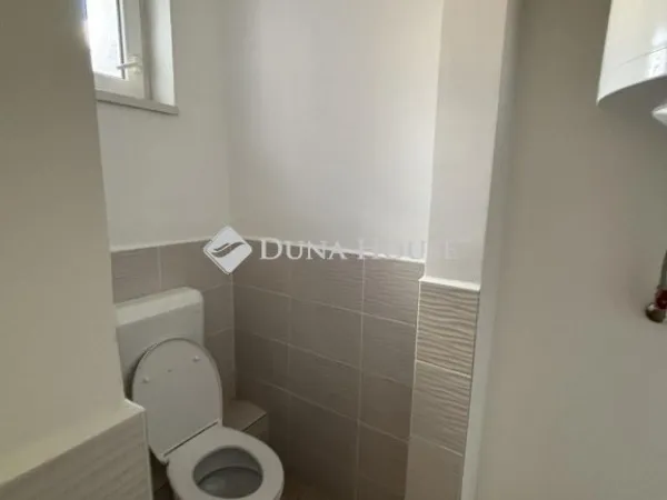 Eladó lakás Pécs, Mecsekoldal 104 nm