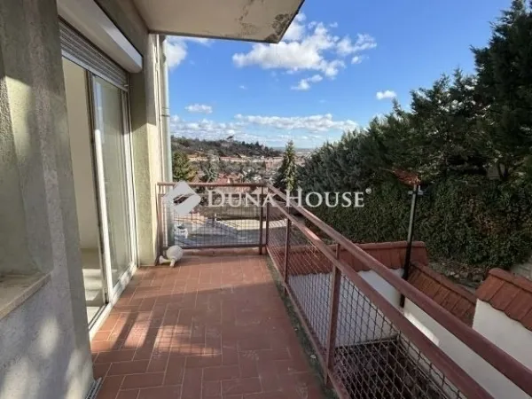 Eladó lakás Pécs, Mecsekoldal 104 nm