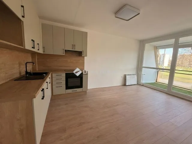 Eladó lakás Pécs, Kertváros 50 nm