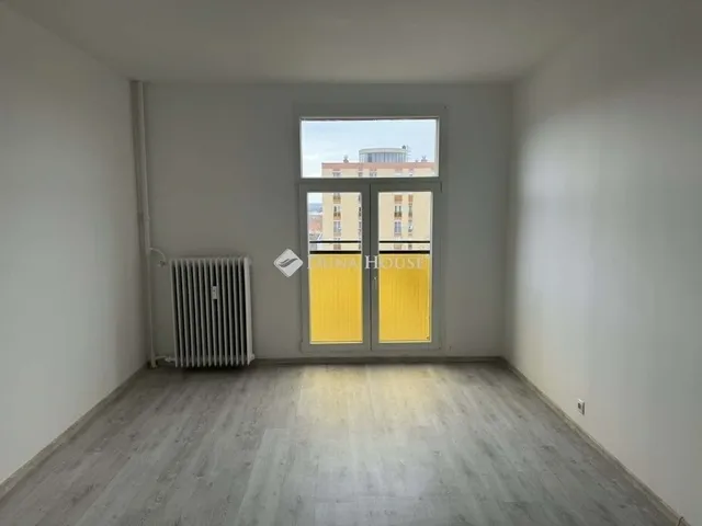 Eladó lakás Pécs, Uránváros 46 nm