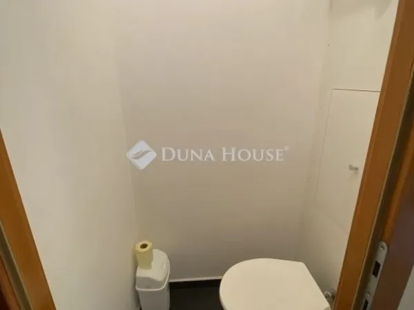 Eladó lakás Pécs, Kertváros 50 nm