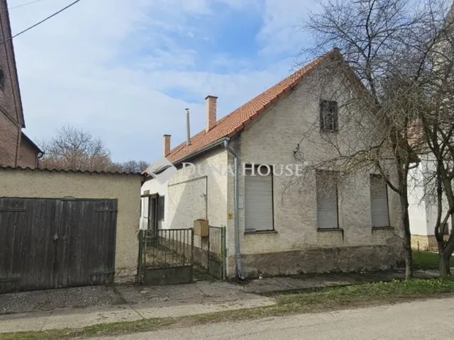 Eladó ház Magyarhertelend 120 nm