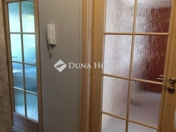 Eladó lakás Pécs, Kertváros 68 nm