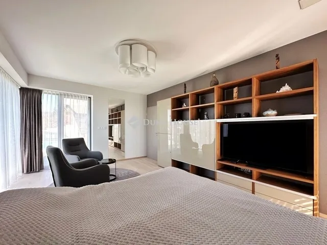 Eladó ház Pécs, Szkókó 223 nm