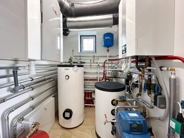 Eladó ház Pécs, Mecsekoldal 223 nm