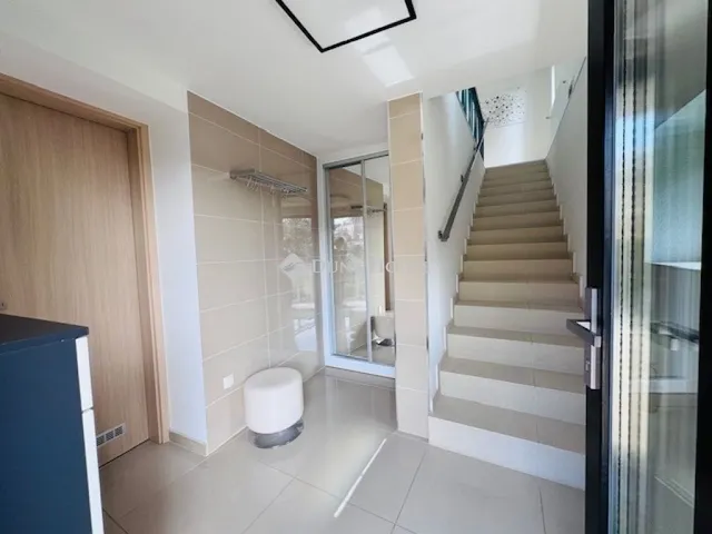 Eladó ház Pécs, Bálics 174 nm