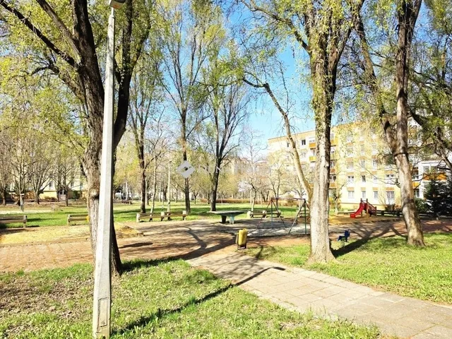 Eladó lakás Pécs, Kertváros 39 nm