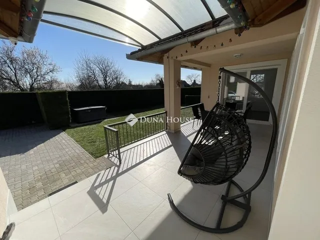 Eladó ház Pécs, Újhegy 164 nm