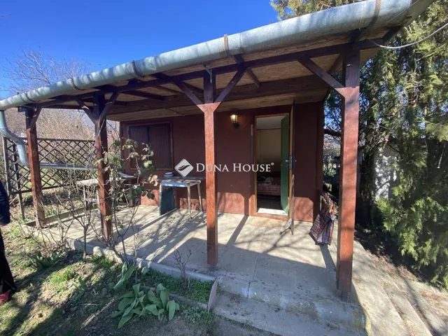 Eladó üdülő és hétvégi ház Pécs 25 nm