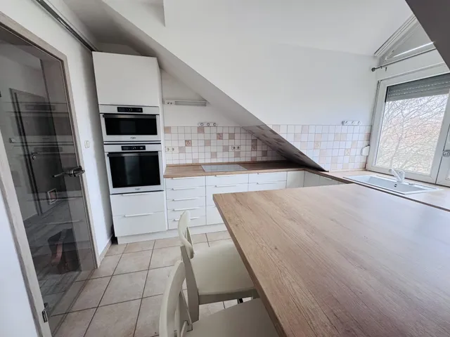 Eladó lakás Pécs, Uránváros 82 nm