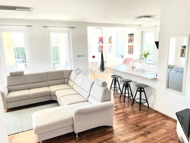 Eladó ház Pécs, Újhegy 164 nm