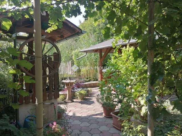 Eladó ház Siklós 120 nm