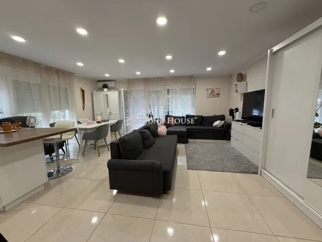 Eladó ház Pécs, Ürög 106 nm