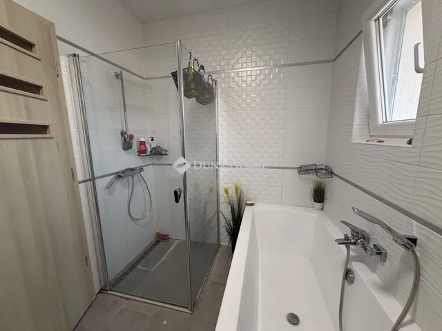 Eladó ház Pécs, Ürög 106 nm