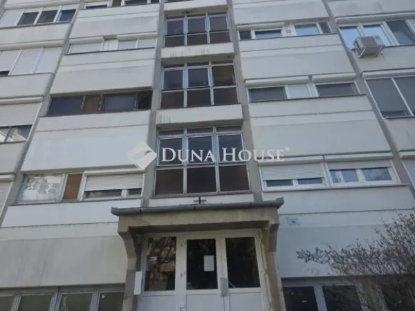 Eladó lakás Pécs, Kertváros 54 nm