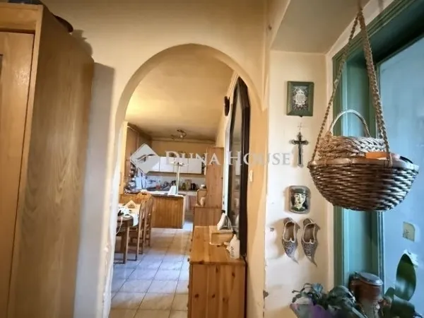 Eladó lakás Pécs, Tettye 87 nm