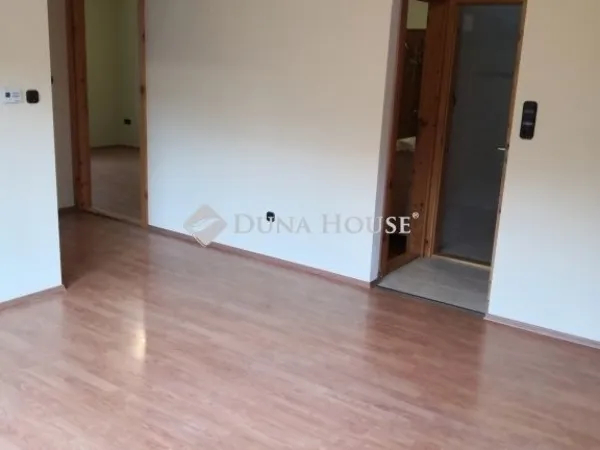 Eladó ház Nagykozár 100 nm