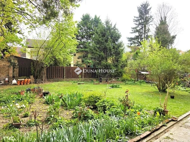 Eladó lakás Pécs, Egyetemváros 33 nm