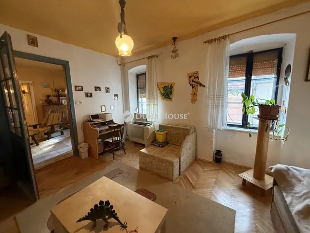 Eladó lakás Pécs, Tettye 87 nm