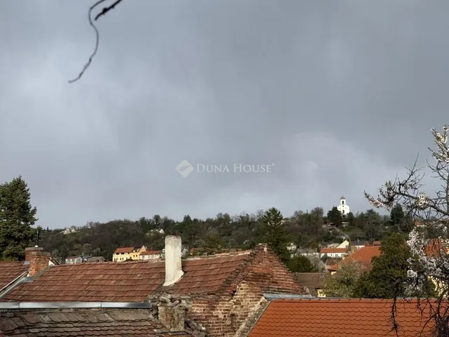 Eladó lakás Pécs, Tettye 87 nm