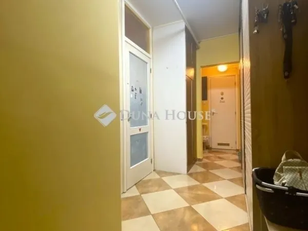 Eladó lakás Pécs, Kertváros 59 nm