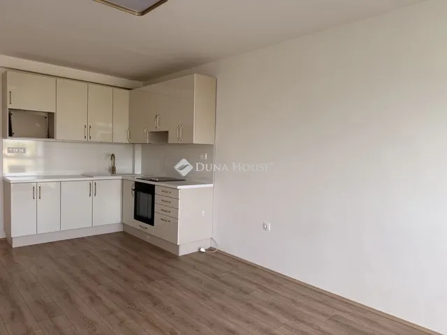 Eladó lakás Pécs, Egyetemváros 52 nm