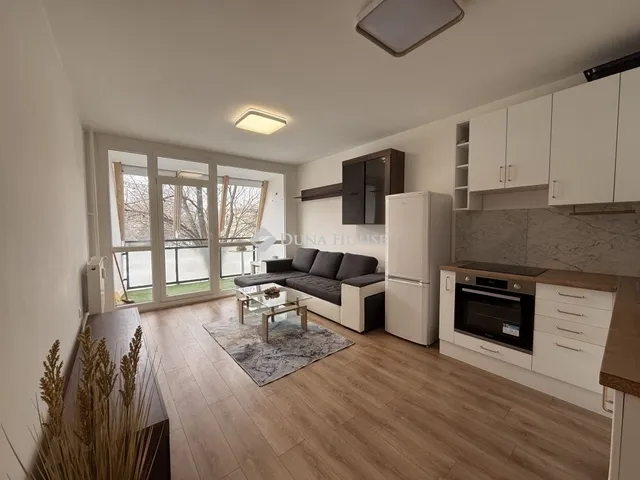 Eladó lakás Pécs, Kertváros 51 nm