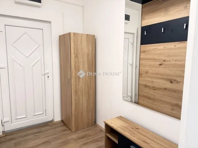 Eladó lakás Pécs, Kertváros 51 nm