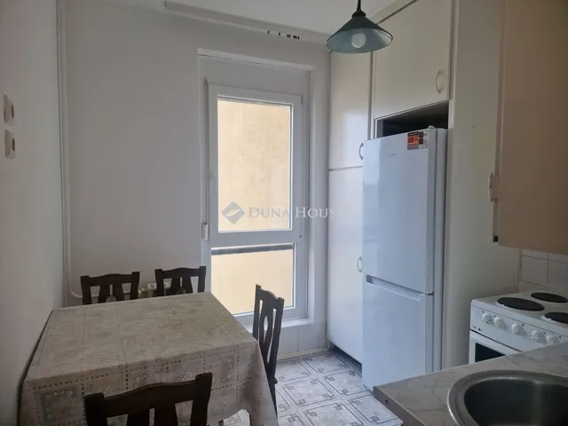 Eladó lakás Pécs, Kertváros 50 nm