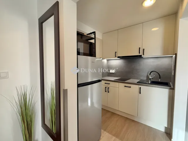 Eladó lakás Pécs, Belváros 73 nm