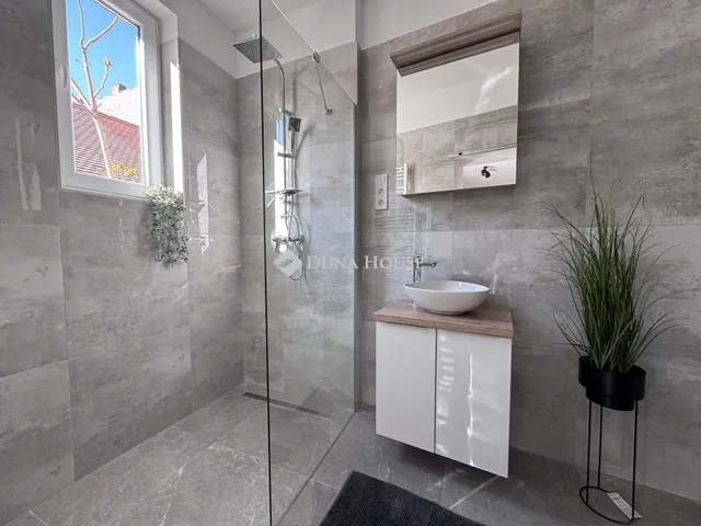 Eladó lakás Pécs 52 nm