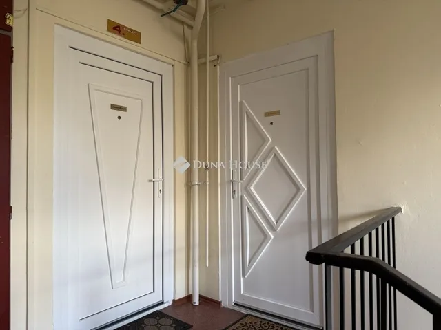 Eladó lakás Pécs, Kertváros 40 nm