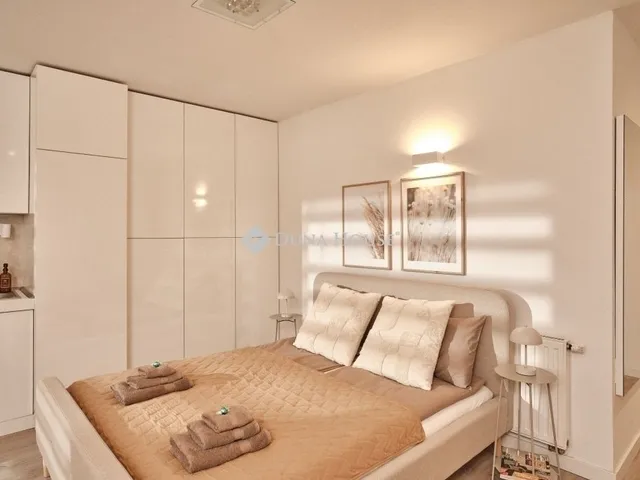 Eladó lakás Pécs, Belváros 70 nm