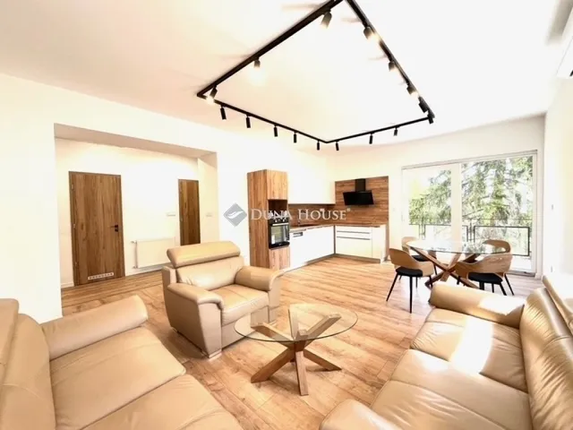 Eladó lakás Pécs, Belváros 67 nm