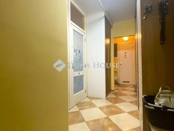 Eladó lakás Pécs, Kertváros 59 nm