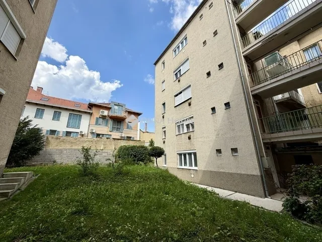 Eladó lakás Pécs, Belváros 45 nm