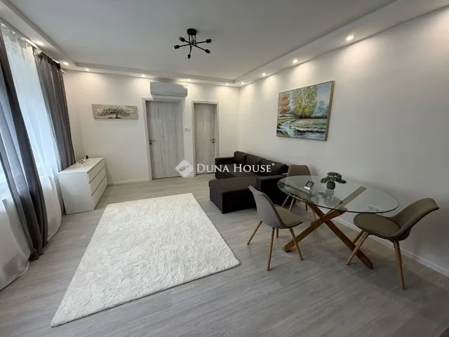 Eladó lakás Pécs, Belváros 45 nm