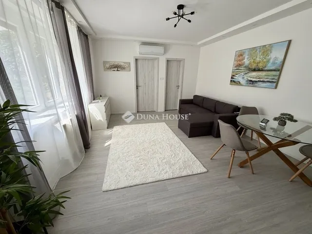 Eladó lakás Pécs, Belváros 45 nm