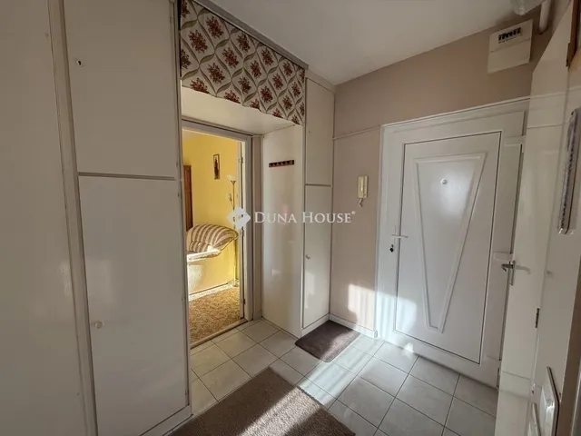 Eladó lakás Pécs, Kertváros 40 nm