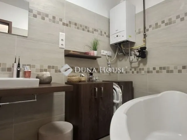 Eladó lakás Pécs 65 nm